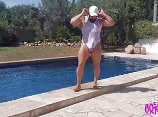 Pool man gets hard in spandex leotard