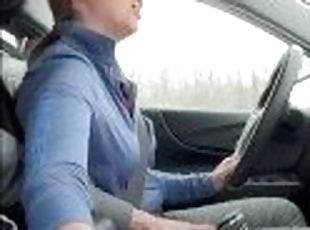 LISA BROOKS- Pretty Brunette Jerks Me Off in Her Car