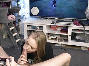 He tries to play RDR2 while she plays with his cock!