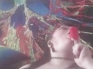 BBW Eats Creamcicle Topless