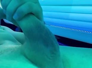 Tanning bed jerk off