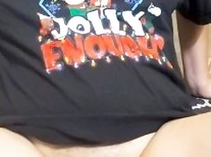 Love my shirt my pussy is so bet like it should be