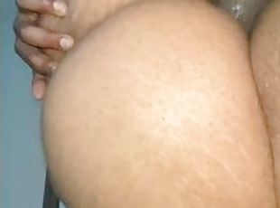 Big Booty Milf Creams All On My Dick