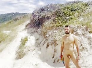 нудисты, секс-на-публике, любительское, геи, на-пляже, бразильянки, соло, мускулистые, сверкает-задницей