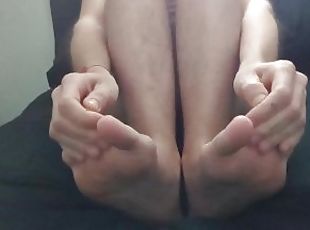 Toenail Massage on my Huge Size 10 Feet 1