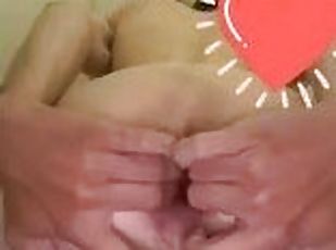 Femboy gapes hole for daddy