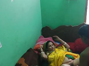 Repido boy fuck desi salu bhabhi 