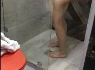 Novia sexy me hace una mamada en la ducha después de clases / Real BJ -Amateur Nora Milf - Andy Z 94