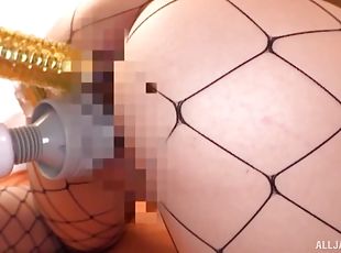 Married Japanese woman filmed when cheating in slutty scenes