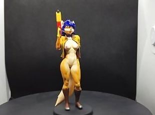 Carmelita figure