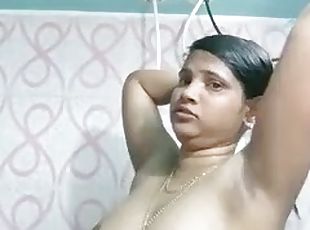 Desi girl bathing full nude