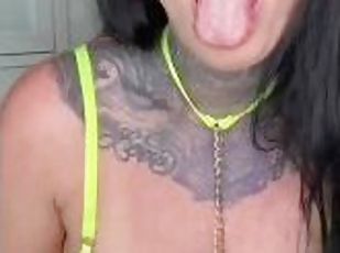 Should I stick out my tongue when u cum?