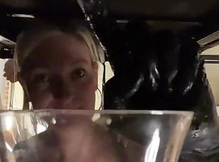 orgasm, cumshot, milf, avrunkning, bdsm, sprut, blond, latex, mjölk, femdom