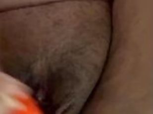 Popsicle up my hairy pussy (bbw Latina)
